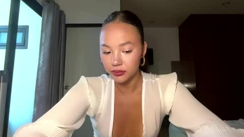 Kamila online show from 04/04/26, 03:05