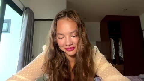 Kamila online show from 04/07/26, 02:12