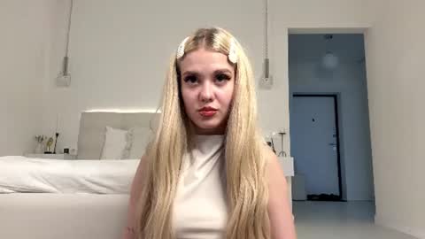 Amelia online show from 06/20/26, 03:59