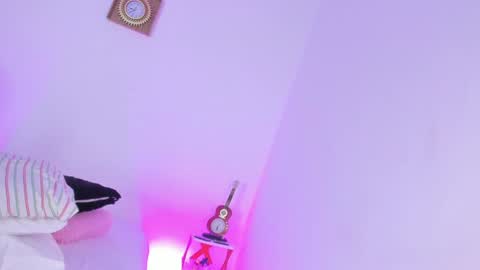 Pammela Smith online show from 01/10/25, 01:32