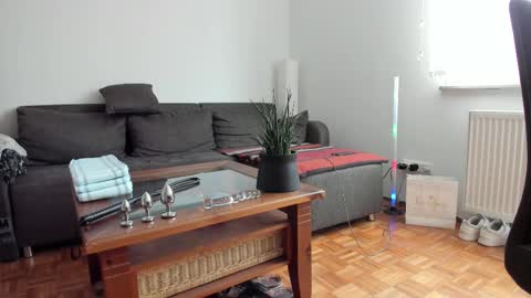 Snapshot of pampersandspanking chatting on 12/04/25, 11:19 pampersandspanking online show from 12/04/25, 11:19