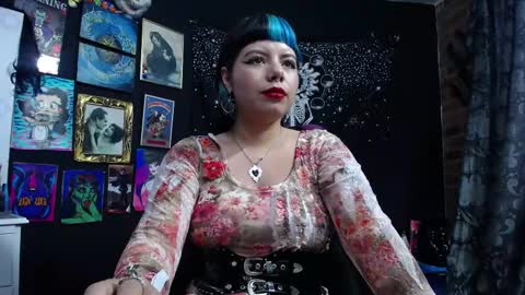       online show from 02/12/25, 09:22