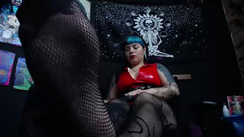       online show from 02/19/25, 12:03