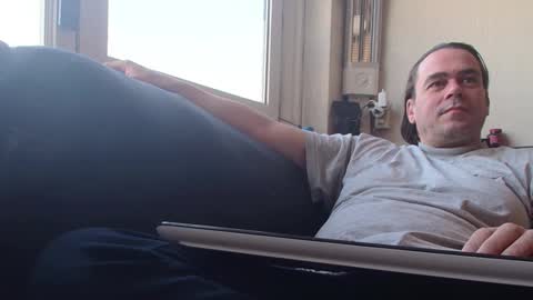 Chris online show from 03/03/25, 02:59