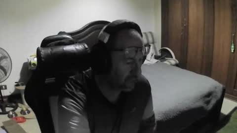 Snapshot of panoramix8080 chatting on 10/31/25, 05:41 panoramix8080 online show from 10/31/25, 05:41