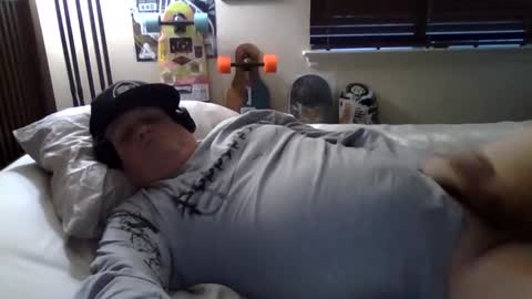 panos online show from 01/31/25, 01:23