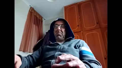 pansak1973 online show from 02/12/25, 09:52