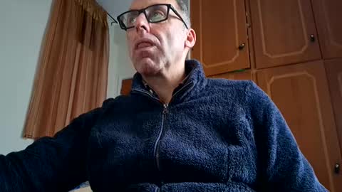 pansak1973 online show from 02/14/25, 12:25
