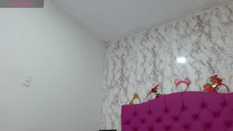 pantera_white online show from 04/11/26, 08:02