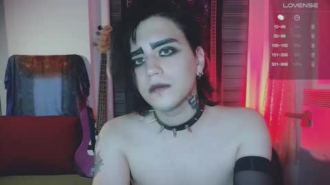 In bio online show from 10/30/25, 02:24