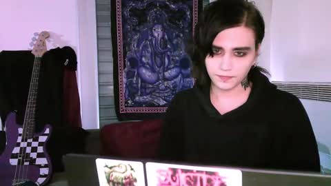 In bio online show from 03/17/26, 07:28