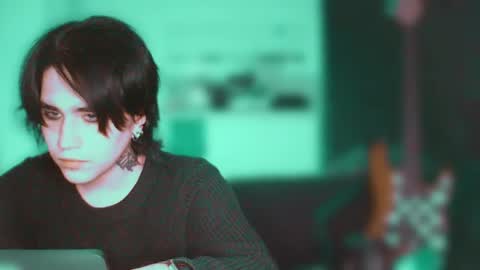 In bio online show from 04/03/26, 06:17