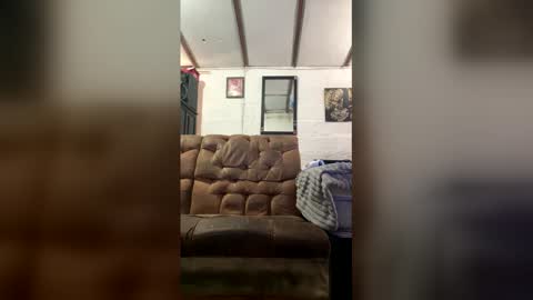 panthers_room online show from 05/25/26, 06:58