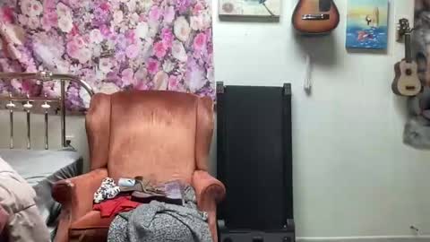 Pantiesofthefae online show from 09/24/25, 09:56