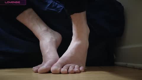 PantsLessTraveler online show from 12/23/24, 03:50