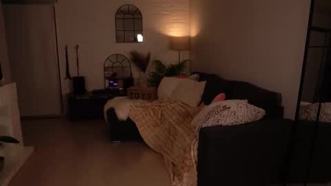 Kristina Kriss online show from 03/04/26, 05:30