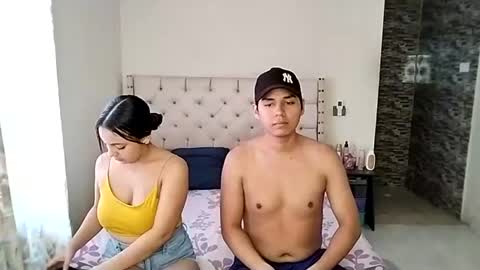 Paola 23 and Andres 25 online show from 06/21/26, 03:14