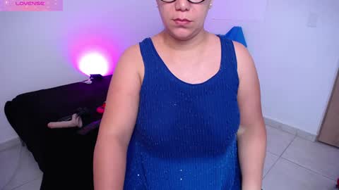 paola online show from 01/26/25, 10:34