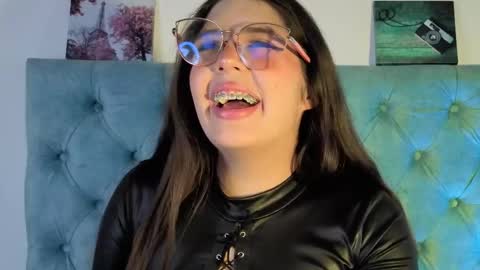 Paola Lyon online show from 09/10/25, 07:03