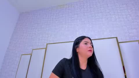 Paola  online show from 09/09/25, 11:32