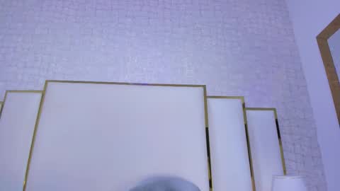 Paola  online show from 12/19/25, 11:39