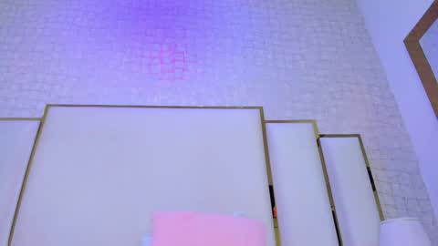 Paola  online show from 05/12/26, 12:35