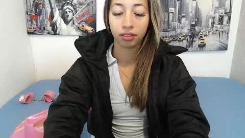 Paola online show from 01/07/26, 12:07