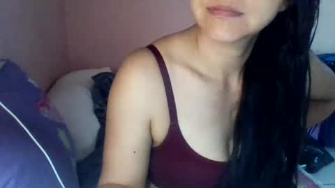 paolamz10 online show from 06/20/26, 12:47