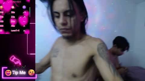 Snapshot of papi_mami_live_ chatting on 11/24/25, 04:23 papi_mami_live_ online show from 11/24/25, 04:23