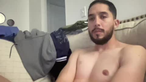 papicubano_guapo23cm online show from 04/16/26, 12:50