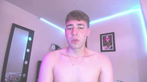 Snapshot of papinoha chatting on 10/25/25, 04:46 Noha online show from 10/25/25, 04:46