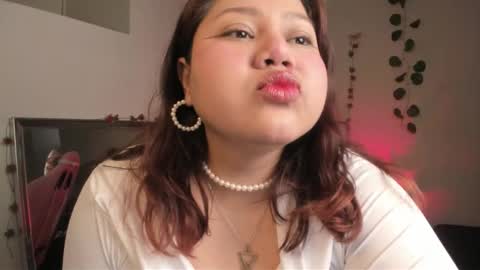 Snapshot of paprik_ chatting on 09/15/25, 06:08 Paprika online show from 09/15/25, 06:08