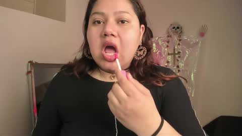 Snapshot of paprik_ chatting on 11/01/25, 06:32 Paprika online show from 11/01/25, 06:32