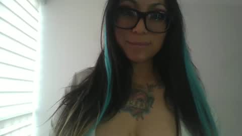 Snapshot of paprika_01sx chatting on 02/21/26, 01:45 paprika 01sx online show from 02/21/26, 01:45