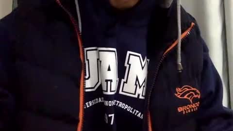 papy_dani33 online show from 01/05/25, 03:34