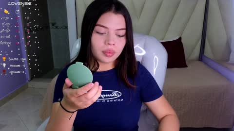 Amy and my doll online show from 01/21/25, 06:54