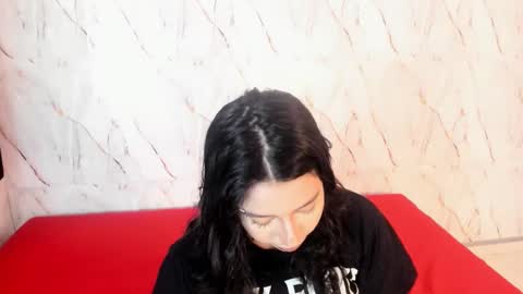 paranoidtemptaion_ online show from 11/11/25, 11:32