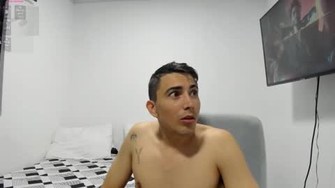pareja_curiosa19 online show from 01/07/26, 03:42