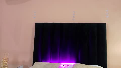 Snapshot of pariis_blakee chatting on 03/04/26, 01:28 Paris online show from 03/04/26, 01:28