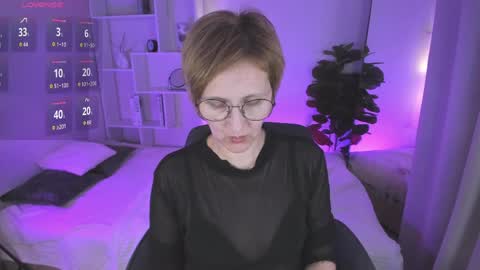 Paris online show from 03/29/26, 06:19