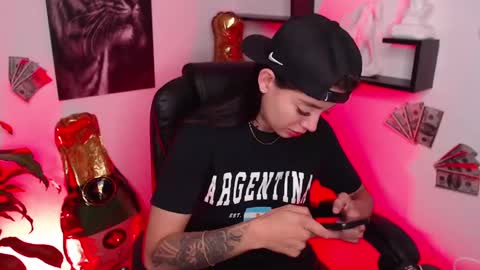 Paris D angelo online show from 12/08/24, 12:40