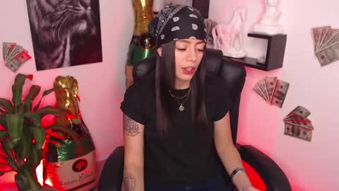 Paris D angelo online show from 01/06/25, 01:20