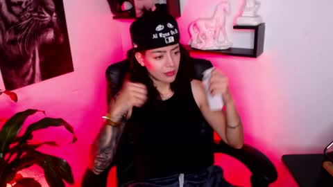 Paris D angelo online show from 04/21/26, 02:51