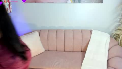 Paris  online show from 12/23/25, 12:52