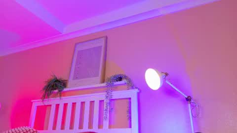 PARIS online show from 02/16/26, 09:00