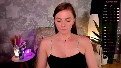 Snapshot of parisjackson_ chatting on 06/27/26, 12:22 Paris online show from 06/27/26, 12:22
