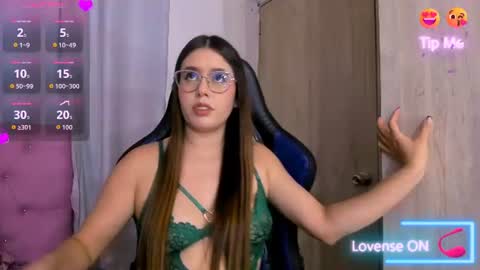 Snapshot of parisshayk chatting on 07/01/26, 05:56 Paris online show from 07/01/26, 05:56