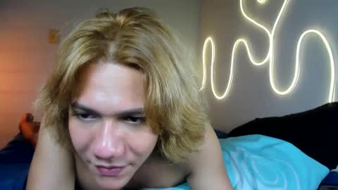 Snapshot of parisstone2 chatting on 12/10/24, 01:00 connie online show from 12/10/24, 01:00