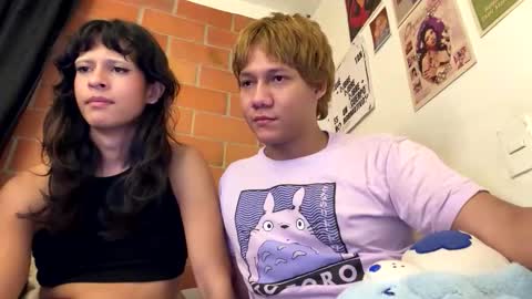 Snapshot of parisstone2 chatting on 12/05/25, 08:23 connie online show from 12/05/25, 08:23