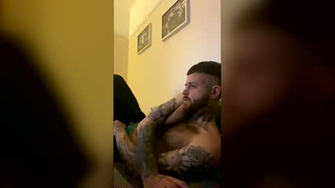 parkertom525 online show from 04/22/26, 11:50